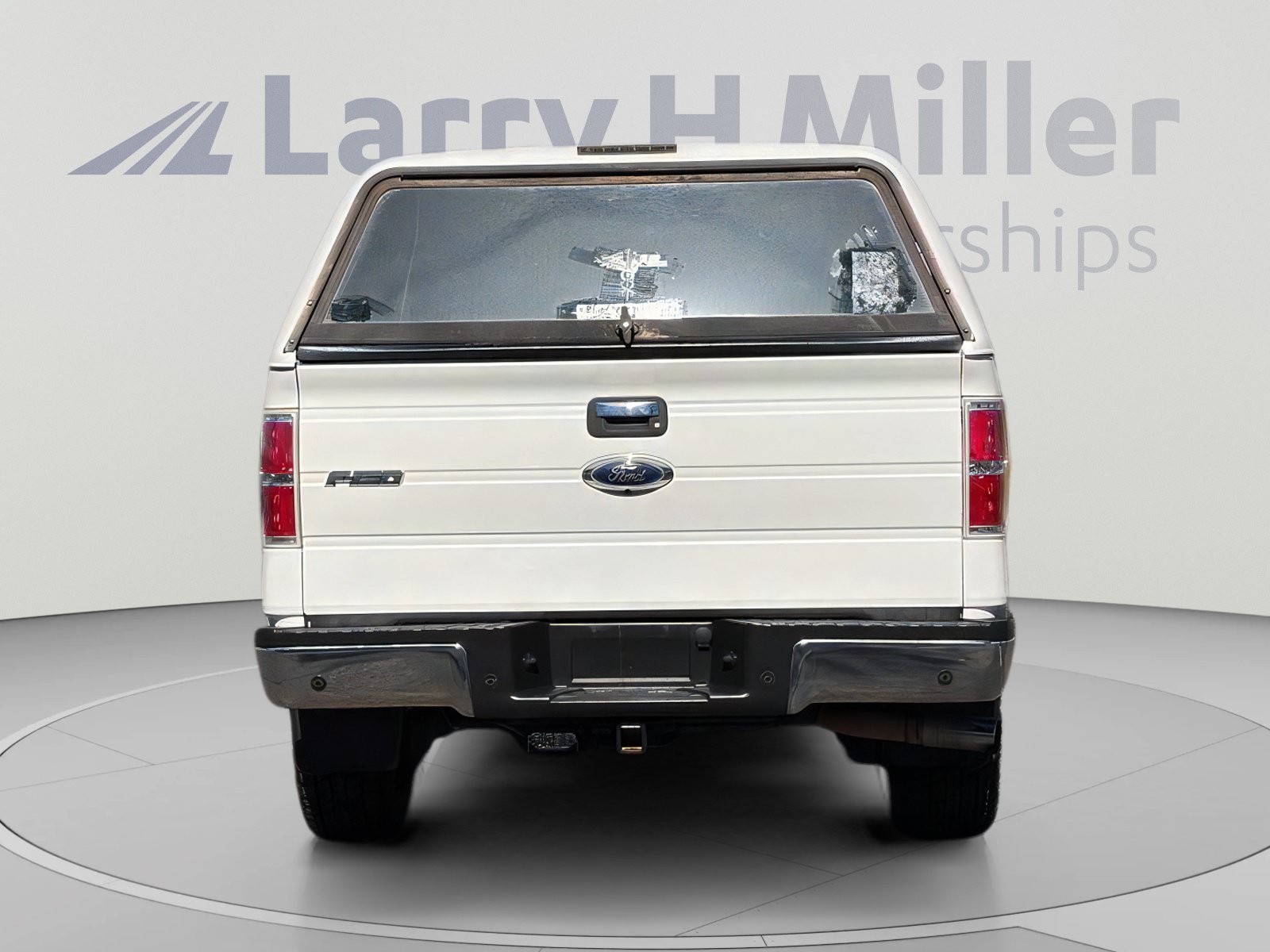 Used 2014 Ford F150 XLT w/ Equipment Group 302A Luxury AWD/4WD image 4
