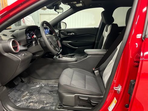 New 2026 Chevrolet Trax RS image 12