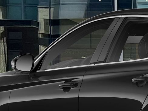 New 2026 Genesis G70 2.5T image 14