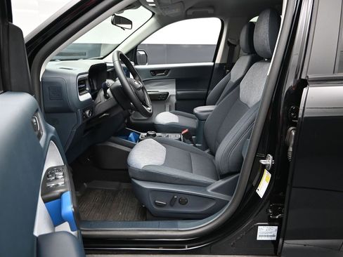 New 2025 Ford Maverick XLT w/ XLT Luxury Package image 18