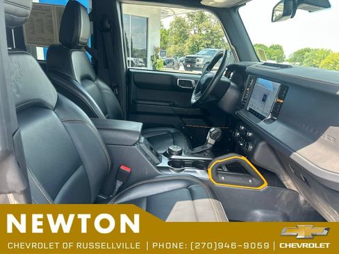 Used 2024 Ford Bronco Badlands AWD/4WD image 22