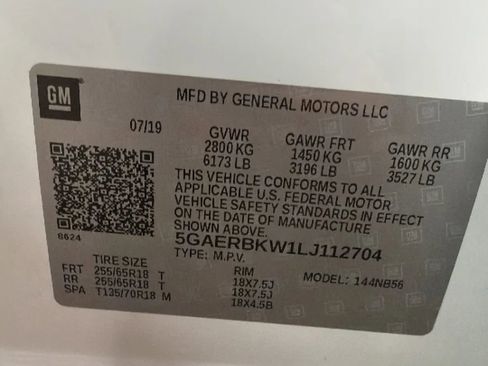 Used 2020 Buick Enclave Essence FWD image 32