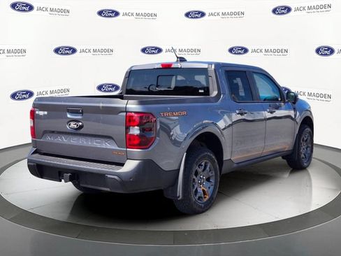 Certified 2025 Ford Maverick Tremor AWD/4WD image 5