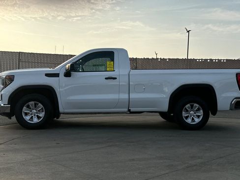 Certified 2023 GMC Sierra 1500 Pro w/ Convenience Package image 7