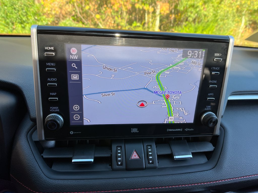 Certified 2022 Toyota RAV4 XSE w/ Weather Package AWD/4WD image 18