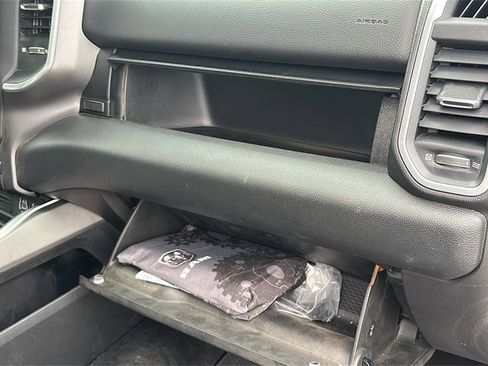 Used 2019 RAM 1500 Big Horn image 33