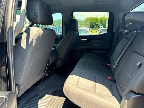 Used 2019 Chevrolet Silverado 1500 Custom w/ Custom Max Trailering Package image 8