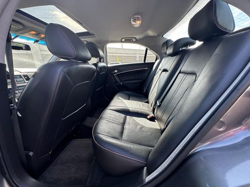 Used 2011 Lincoln MKZ BASE image 8