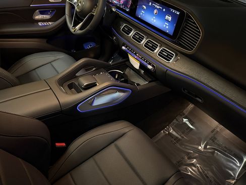 New 2026 Mercedes-Benz GLE 450 4MATIC image 15