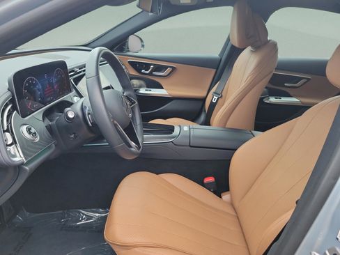 Certified 2025 Mercedes-Benz E 350 4MATIC Sedan image 15
