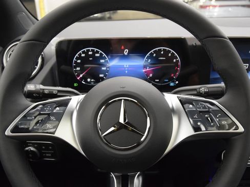New 2026 Mercedes-Benz GLA 250 image 22