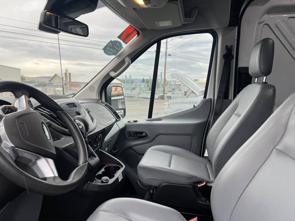 Used 2019 Ford Transit 250 148 High Roof Extended RWD image 9