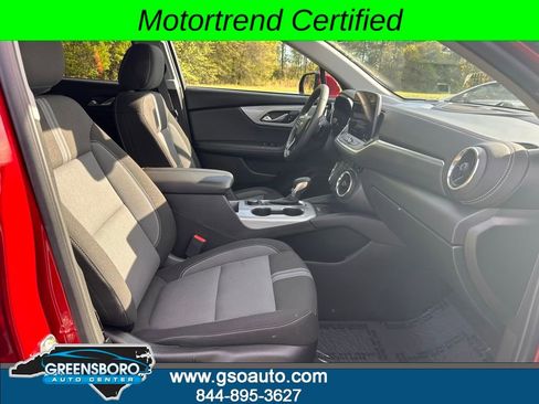Used 2024 Chevrolet Blazer LT w/ Convenience Package FWD image 16