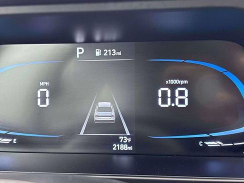 Certified 2025 Hyundai Elantra Sport FWD image 21