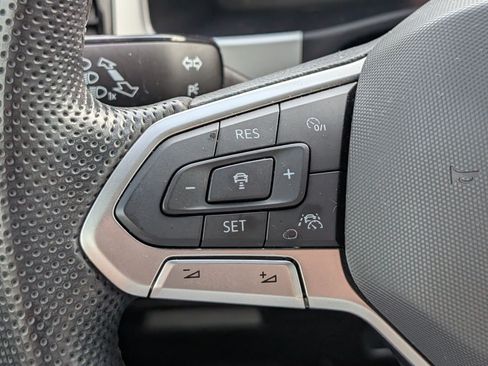Used 2021 Volkswagen Atlas Cross Sport SEL Premium R-Line AWD/4WD image 24