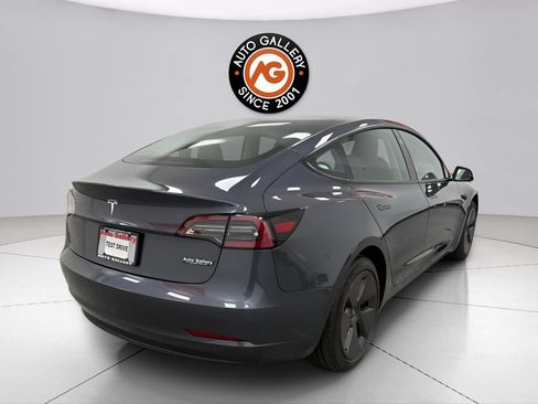 Used 2023 Tesla Model 3 Standard Range RWD image 3