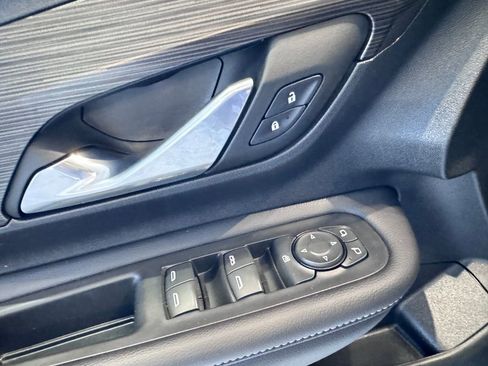 Certified 2022 GMC Terrain SLE w/ Driver Convenience Package image 22