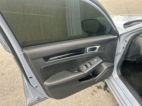 Used 2024 Honda Civic Touring image 10