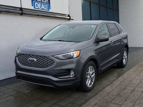 Certified 2024 Ford Edge SEL w/ Convenience Package AWD/4WD image 7