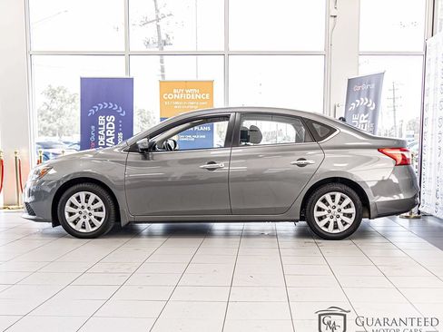 Used 2018 Nissan Sentra S FWD image 6