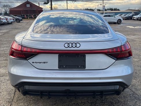 Used 2022 Audi e-tron GT Prestige w/ Prestige Package image 5