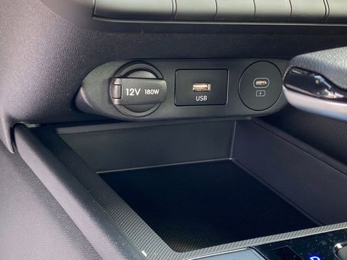 New 2026 Hyundai Elantra SE FWD image 16