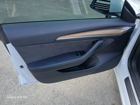 Used 2023 Tesla Model 3 Standard Range RWD image 11