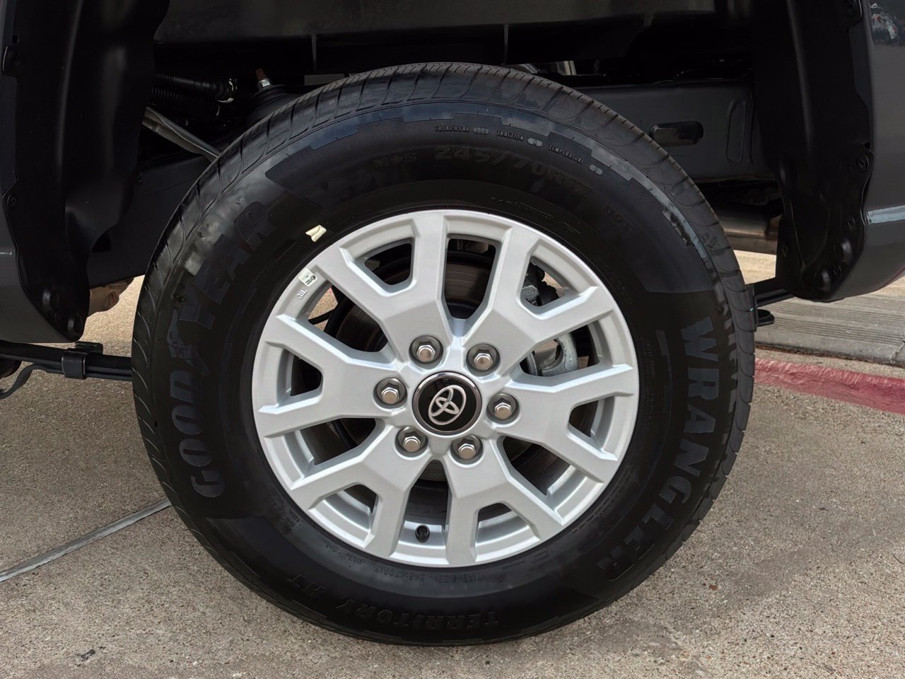 Certified 2026 Toyota Tacoma SR w/ SR Upgrade Package RWD image 9