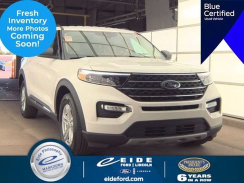 Used 2024 Ford Explorer XLT w/ Equipment Group 202A AWD/4WD image 1