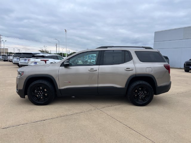Certified 2023 GMC Acadia AT4 w/ Technology Package AWD/4WD image 2