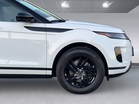 Used 2026 Land Rover Range Rover Evoque S image 36