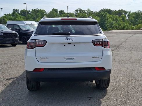 Used 2022 Jeep Compass Latitude AWD/4WD image 8