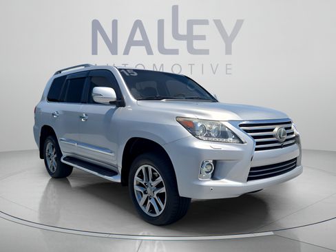 Used 2015 Lexus LX 570 4WD image 7