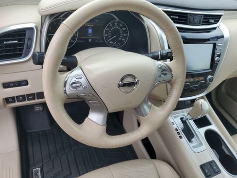 Used 2018 Nissan Murano SL image 19