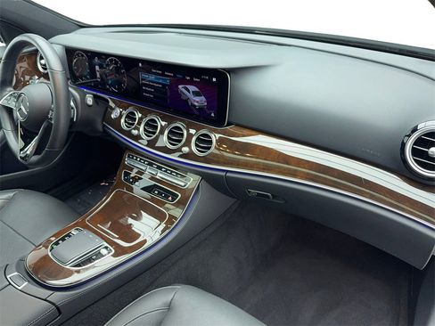 Used 2023 Mercedes-Benz E 350 Sedan image 43