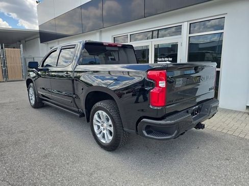Certified 2025 Chevrolet Silverado 1500 High Country w/ Midnight Edition AWD/4WD image 5