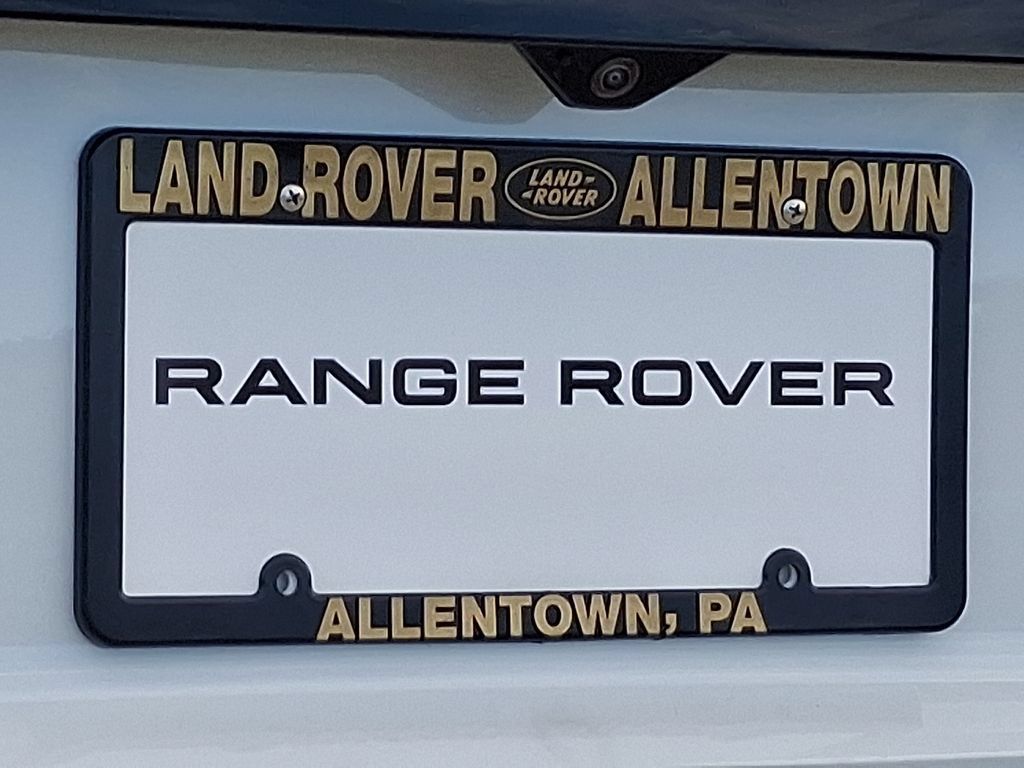 New 2026 Land Rover Range Rover Long Wheelbase SE AWD/4WD image 19