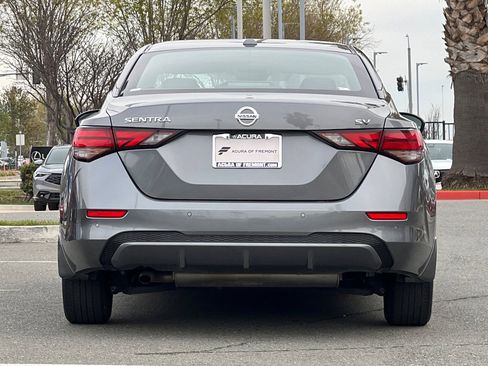 Used 2023 Nissan Sentra SV image 5