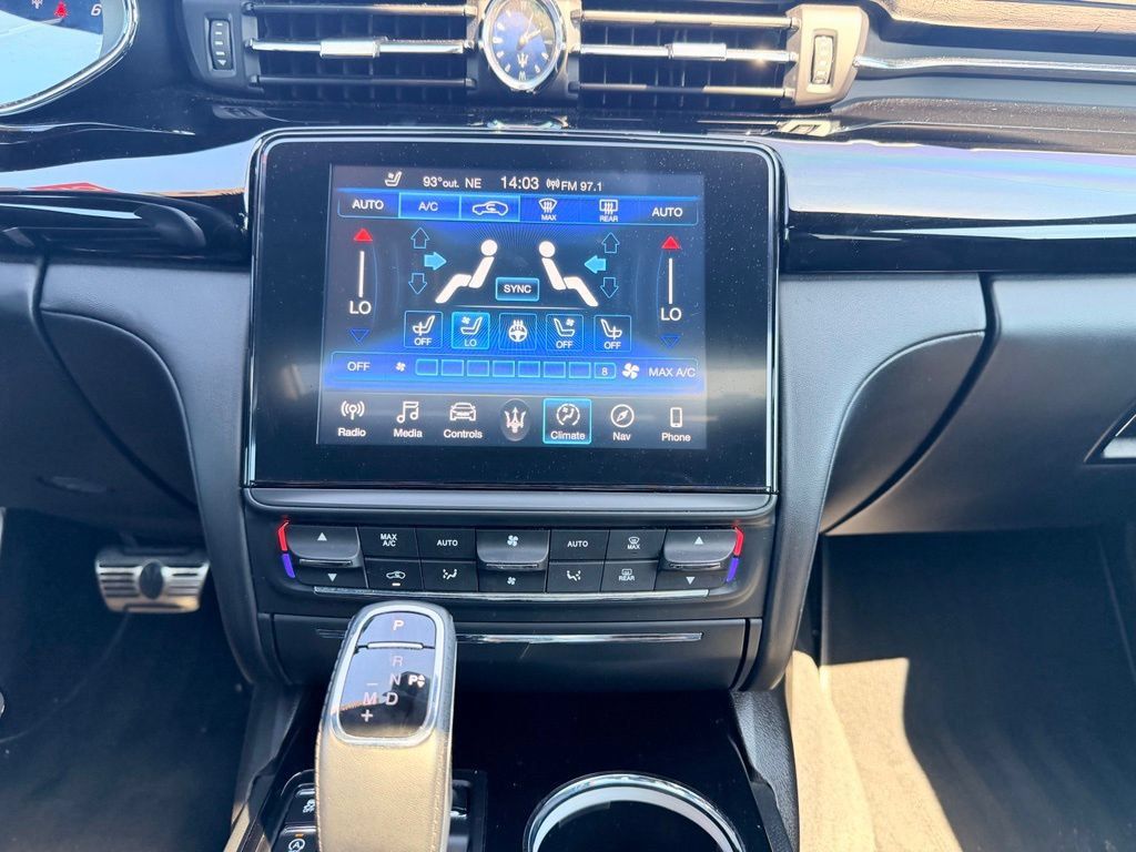 Used 2019 Maserati Quattroporte S GranSport Q4 AWD/4WD image 24