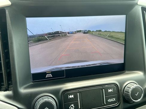 Certified 2023 GMC Terrain SLT image 17