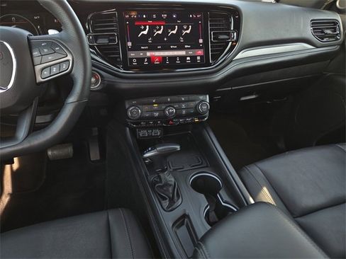 Used 2022 Dodge Durango GT image 16