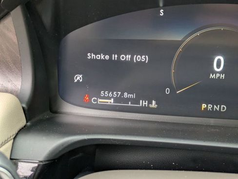 Used 2023 Lincoln Aviator Reserve w/ Equipment Group 201A image 18