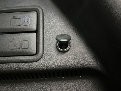 Used 2019 Chevrolet Equinox LT AWD/4WD image 29