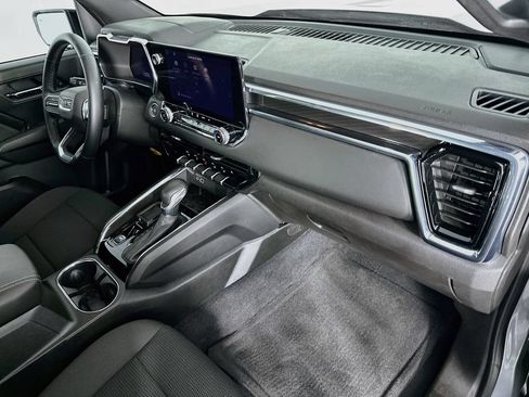 Used 2025 GMC Canyon Elevation w/ Technology Package RWD image 31