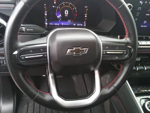 Used 2023 Chevrolet Colorado Z71 w/ Z71 Convenience Package 2 image 13