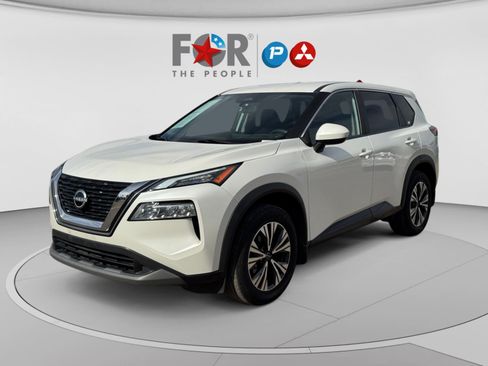 Used 2023 Nissan Rogue SV FWD image 1