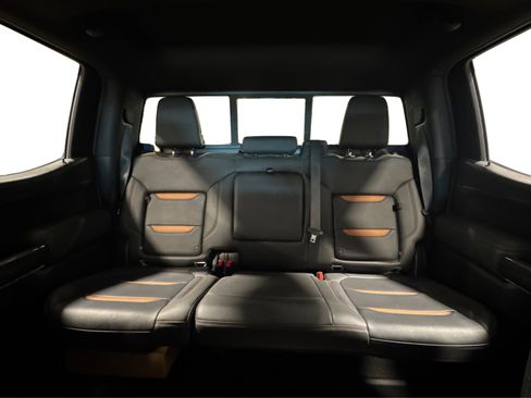 Used 2022 GMC Sierra 1500 AT4 w/ AT4 Premium Package image 47