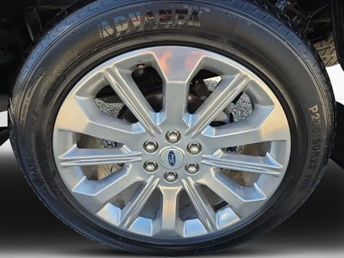 Used 2021 Ford F150 Limited image 11