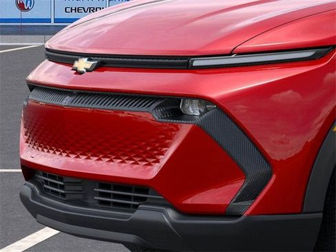 New 2026 Chevrolet Equinox EV LT image 13