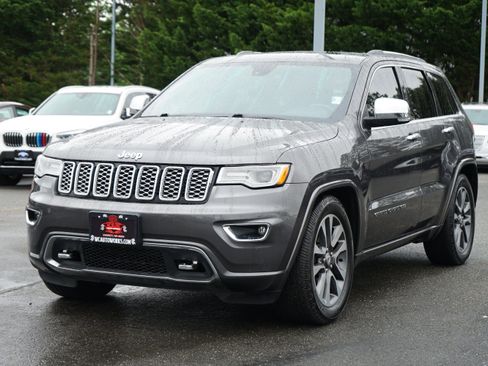 Used 2017 Jeep Grand Cherokee Overland AWD/4WD image 1